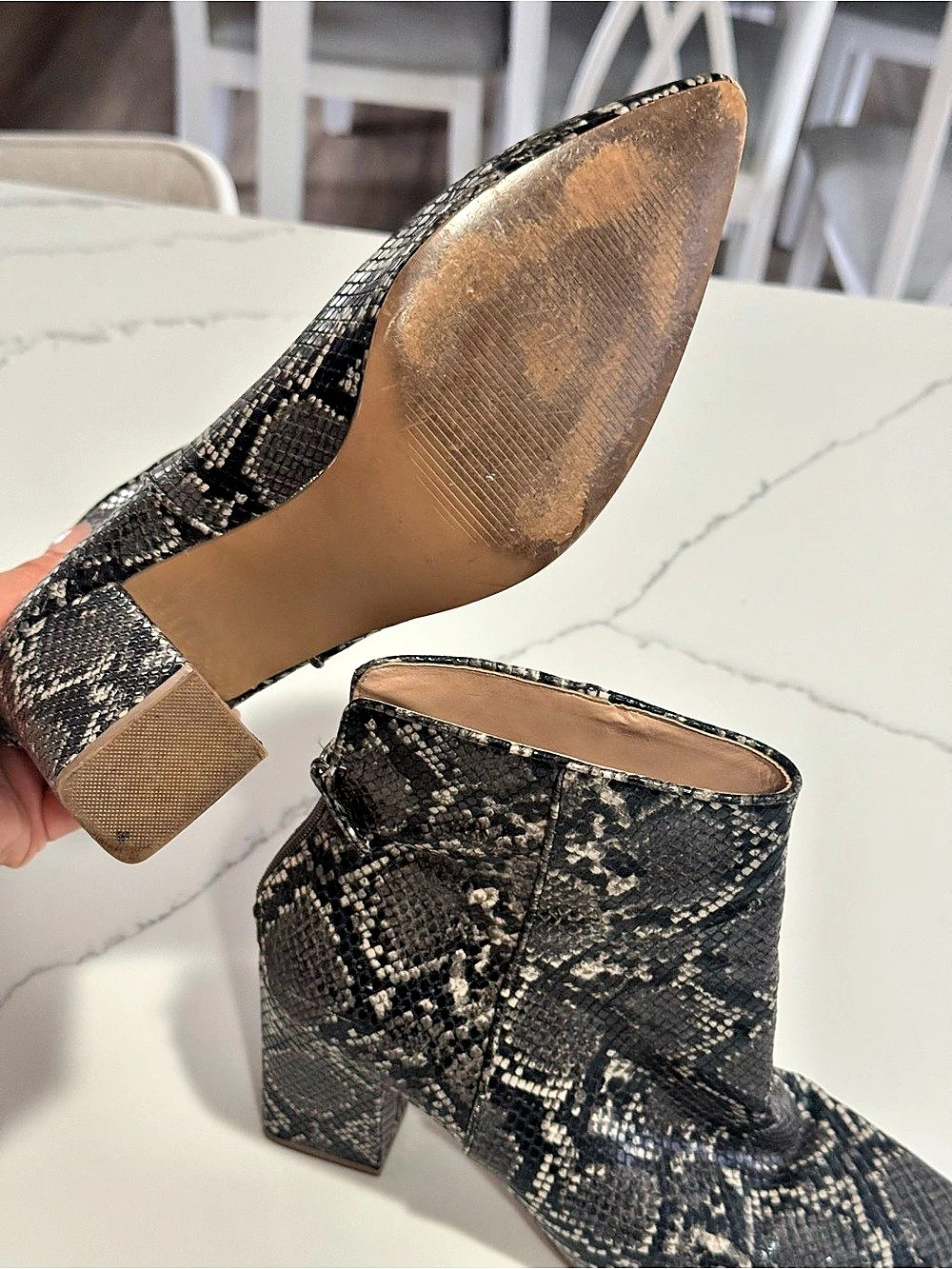 Steve Madden Women's Retrograde snake-print block-heel ankle booties size 9.5 - Picture 6 of 6